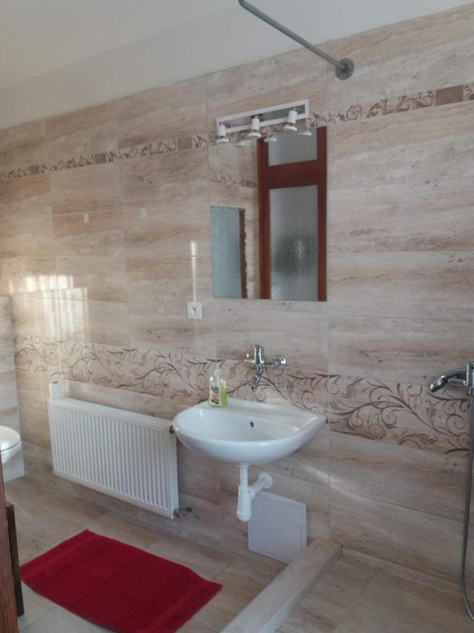 Apartmany Sedmikraska Tehovec Εξωτερικό φωτογραφία